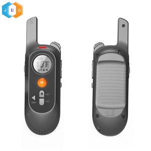 Collar de Adiestramiento para Perros con Emparejamiento Magnético Más Reciente de 2022 con Grabación de Comandos de Voz, Collar de Adiestramiento con Descarga Eléctrica para 3 Perros con Control Remoto de 300 Metros - Product Image 5