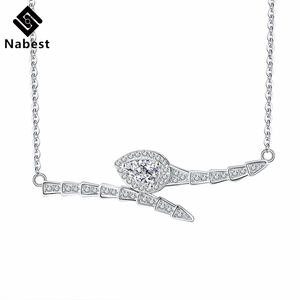 قلادة فضية عيار 925 على شكل ثعبان للنساء، مرصعة بالموسانيت، مجوهرات خالية من مسببات الحساسية - Product Image 1