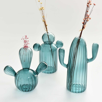 Vente en gros de vase de bourgeon en verre soufflé à la main en forme de cactus créatif vase de table pour la maison arrangements floraux décoratifs et pièce maîtresse