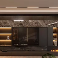 Mueble de TV Moderno de Lujo Personalizado, Panel de Madera Acanalado con Piedra Sinterizada, Estante LED, Chimenea Eléctrica para el Hogar