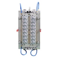 Fournisseur chinois Moule d'injection de préforme PET à 16 cavités pour la production de bouteilles d'eau minérale et de boissons 100ml 250ml 500ml 1500ml