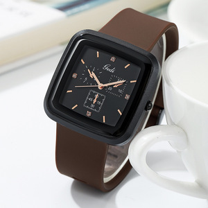 Trendy and stylish square minimalist casual student watch with a large dial and fashionable silicone strap - Product Image 3