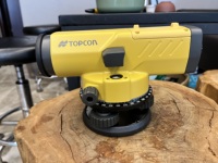 Niveau Automatique Topcon AT-B4A Haute Précision pour Mesures Topographiques en Extérieur