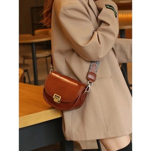 Bolso cruzado impermeable de piel de vaca suave con cierre de botón y cremallera, correa ajustable, diseño retro simple, gran capacidad para mujer - Product Image 3