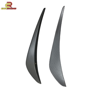 ชุดแต่งคาร์บอนไฟเบอร์แบบดราย CF สำหรับกันชนหน้ารุ่น R Style พร้อมครีบกันชนหน้าแบบด้าน สำหรับรถ Mclaren 720S - Product Image 3