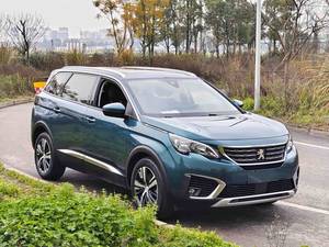 <span class=keywords><strong>Peugeot</strong></span> 5008 Usata 2017 380THP 7 Posti, Marca Francese, Velocità Massima 220km/h, Configurazione Elite per Ogni Occasione, Basso Costo - Product Image 3