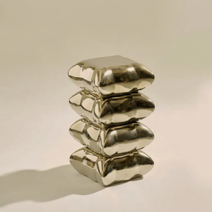 Mesa de Centro Moderna de Metal con Diseño Geométrico, Mueble Contemporáneo para Sala de Estar, Pieza Decorativa para el Hogar - Product Image 1