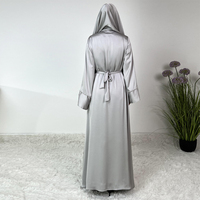mode en tissu satiné solide assortie à la robe intérieure et à l'écharpe islamique pour femmes ensemble de robe abaya 4 pièces