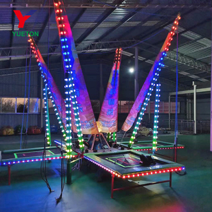 Jeu de carnaval de haute qualité Trampoline de saut à l'élastique Commercial 4 en 1 Trampoline à l'élastique avec une belle lumière à vendre - Product Image 3
