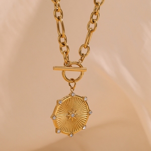 Của phụ nữ thép không gỉ mặt dây chuyền vòng cổ 18K vàng Bát giác sao nhọn OT Clasp độc đáo phong cách Châu Âu có tính năng Kim Cương tre - Product Image 4