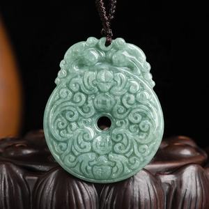 Colgante de Jade Natural Jadeíta con Forma de Donut Antiguo, para Hombre y Mujer, Venta al por Mayor PAK22 - Product Image 3