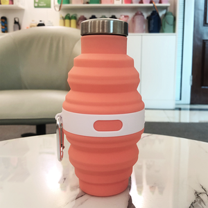 OEM/ODM personalizable color logotipo BPA libre <span class=keywords><strong>de</strong></span> alimentos <span class=keywords><strong>de</strong></span> grado <span class=keywords><strong>de</strong></span> silicona plegable botella <span class=keywords><strong>de</strong></span> <span class=keywords><strong>agua</strong></span> boquilla <span class=keywords><strong>para</strong></span> deportes al aire libre - Product Image 3