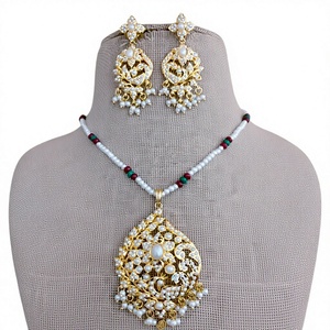 Conjunto de Collar Jadau de Latón Chapado en Oro de la Mejor Calidad, con Aretes, para Bodas y Fiestas, Colección para Mujer - Product Image 3