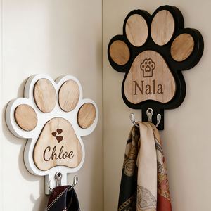 Soporte para Correa de Perro Personalizado con Nombre e Ícono Grabados, Gancho de Madera con Forma de Pata para Pared, Organizador de Accesorios - Product Image 1