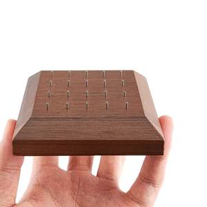 Espositore per Gioielli da Piercing in Legno di Noce 16G - Regalo Elegante per Feste di Fidanzamento e Matrimonio - Product Image 3