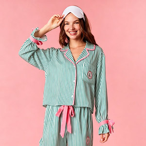 Pijamas Navideños para Mujer, Conjunto de Pijama Tejido, Ropa de Dormir Navideña de Manga Larga, Conjunto para Estar en Casa, Conjunto de Pijama de Bambú para las Fiestas - Product Image 1