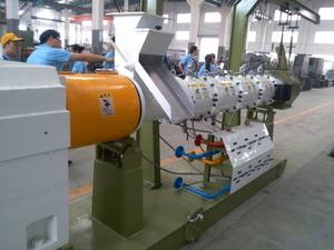 2-4 T/h Sphs 100*2 <span class=keywords><strong>Aquarium</strong></span> Kunstmatige Visvoer Voedsel Voedt Machine Drijvende Visvoer Extruder Machine In Nigeria - Product Image 6