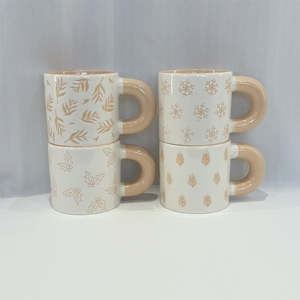 Taza de Cerámica Rosa Claro con Asa Grande, Estilo Navideño, Diseño de Ciervo de Nieve, Ecológica, Apta para Lavavajillas, Directo de Fábrica - Product Image 2
