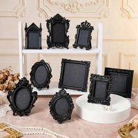 Cadre photo vertical en résine gaufrée de style européen rétro, écologique et durable, avec une touche de luxe pour la décoration intérieure