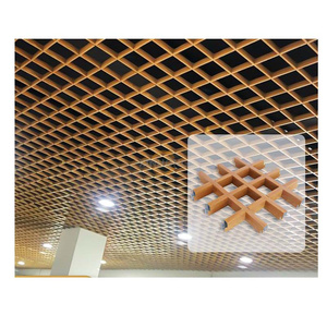 Venta caliente <span class=keywords><strong>Armstrong</strong></span> Paneles de diseño de techo suspendido de aluminio en Kazajstán Azulejos de metal cuadrados impermeables e ignífugos - Product Image 1