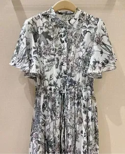 100 % Baumwolle Langes Kleid 2024 Sommer Abendparty-Kleid Damen eleganter Blumendruck Kordelzug Taille Kurzarm langes Maxikleid