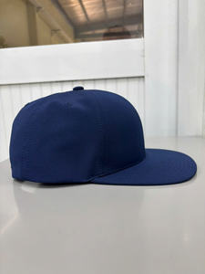 Gorra de Béisbol de 5 Paneles con Visera Plana Personalizada por el Fabricante OEM, Logotipo de Parche de PVC/Goma 3D, Deportiva, para Exteriores, con Cierre a Presión - Product Image 4