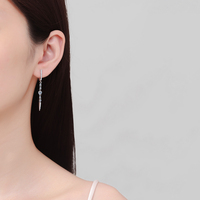 Boucles d'oreilles pendantes en argent sterling 925 avec moissanite, chaîne en cristal et solitaire, pour femme, cadeau