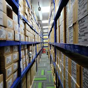 Merrill chip STM8L052R8T6TR IC MCU 8BIT 64KB <span class=keywords><strong>FLASH</strong></span> 64LQFP <span class=keywords><strong>8</strong></span>-<span class=keywords><strong>Bit</strong></span>-MCU mit extrem geringem Strom verbrauch und integriertem 64-KB-<span class=keywords><strong>Flash</strong></span>-16-MHz-EEPROM. - Product Image 6