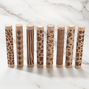 Rouleau à pâtisserie en bois petit format, gravé au laser avec logo personnalisé, motif de Noël en relief <span class=keywords><strong>pour</strong></span> biscuits - Product Image 2