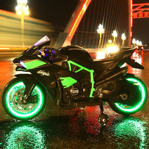 Moto électrique Ninja pour enfants rechargeable, 1-6 ans, double propulsion, avec lumières LED, couleur blanc et noir - Product Image 4