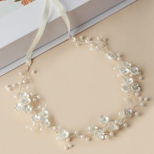 Peignes <span class=keywords><strong>à</strong></span> <span class=keywords><strong>cheveux</strong></span> en alliage de mode, fleurs en plastique, perles, accessoires de mariage, anniversaire - Product Image 5