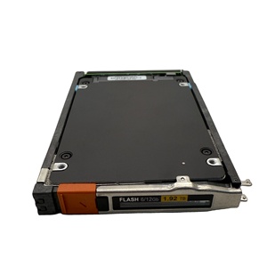 EMC D3F-2SFXL2-1920 1.92TB는 Unity 300F 350F 400F 450F 500F 550F 600F 650F 005052522 005052521 005052582에 적용됩니다. - Product Image 1