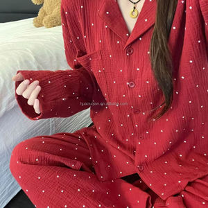 Conjunto de Pijamas Vermelhos para Mulheres de Natal 2026, Camisetas de Algodão com Estampa de Estrelas, Roupas de Dormir Casuais para Primavera e Outono - Product Image 3