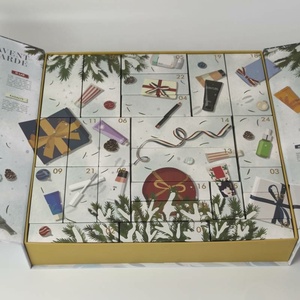 <span class=keywords><strong>2023</strong></span> boîte <span class=keywords><strong>de</strong></span> <span class=keywords><strong>calendrier</strong></span> <span class=keywords><strong>de</strong></span> <span class=keywords><strong>l</strong></span>'<span class=keywords><strong>avent</strong></span> <span class=keywords><strong>de</strong></span> beauté pour femmes grand organisateur <span class=keywords><strong>de</strong></span> maquillage vide <span class=keywords><strong>de</strong></span> 24 jours avec doublure en éponge en relief et stratifié mat - Product Image 6