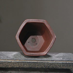Maceta Hexagonal de Arcilla Morada, Hecha a Mano, con Relieve Grabado, para Bonsái, Estilo Tradicional de Aldea Cerámica - Product Image 3