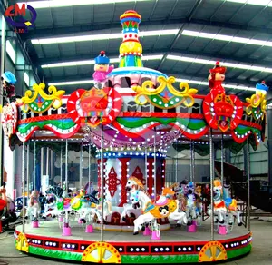 Carrosé de brinquedo do parque de diversões, carrousel para crianças