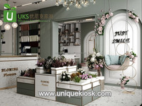 Meuble d'exposition créatif pour magasin de chaussures, étagère murale mobile, écologique, imperméable, taille personnalisable
