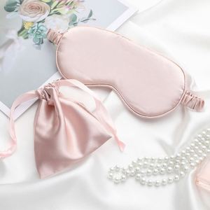 ชุดผ้าปิดตาไหมซาตินพร้อมโลโก้สั่งทำ สายปรับได้ สำหรับการเดินทาง - Product Image 2