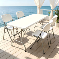 Table à manger rectangulaire pliable en plastique moderne et portable de 180 cm pour une utilisation en extérieur et en intérieur