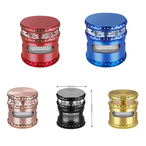 Moulin à herbes sèches personnalisé en gros, broyeur à tabac et épices 63mm, 4 couches, en alliage de <span class=keywords><strong>zinc</strong></span>, bord diamanté, fenêtre transparente pour accessoires - Product Image 2
