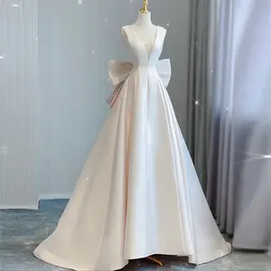 8879 Stylish Bridal Satin Wedding Dress Slim V Neck Outdoor Marriage Ball Gowns With Bow