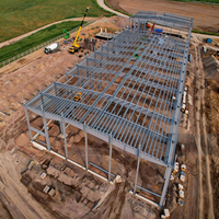 Entrepôt industriel préfabriqué en acier galvanisé, construction robuste, intégrité structurelle durable, garantie de 2 ans pour villa