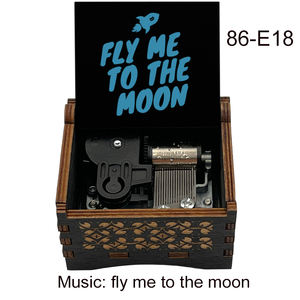 Manivela de mano Fly Me to the Moon caja de música, regalo para hija esposa novia marido novio manivela de mano caja Musical de madera - Product Image 3