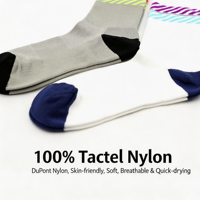 Chaussettes de cyclisme réfléchissantes légères OEM ODM, respirantes, certifiées BSCI OEKO TEX, design personnalisé