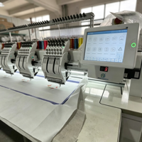 Machine à broder informatisée de précision, machine à broder à 12 aiguilles pour la broderie de logos personnalisés