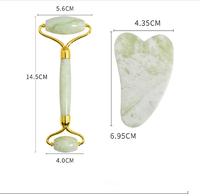 Rouleau de jade 100 % naturel et ensemble Gua Sha avec boîte, forme en V, massage anti-âge, Gua Sha vert Xiuyan