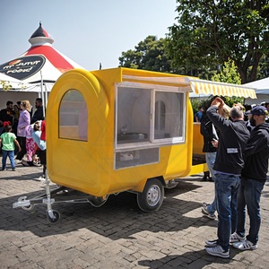 Camion de restauration mobile 220 cm rond, personnalisé avec cuisine complète, pour la vente de glaces et hot-dogs, prix attractif, idéal pour les usines et usages commerciaux. - Product Image 1
