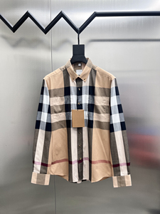 Camisa Clásica de Algodón Burberry para Hombre 2026, Forro con Diseño a Cuadros Icónico y Diseño Herencia, Confección Británica para una Elegancia Moderna - Product Image 5