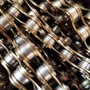 Cadena de Bicicleta Amarilla de 12000 Eslabones, 1 Velocidad, Metal Resistente para Vehículos Eléctricos y Maquinaria Agrícola - Product Image 2