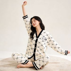Ensemble de pyjama pour femmes PJ-1460, manches longues, col en V, en coton tricoté, vêtements de nuit pour la maison - Product Image 4